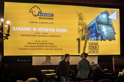 PODROZ NA KSIEZYC_mniejsze (06)