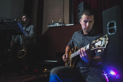 046 2018.12.09 Rzeźbiarz z kamerą + dokumenty o KRK The Beat Freaks 19.FFN 20181209